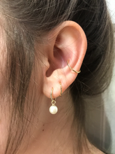 Load image into Gallery viewer, 14K Solid Gold Pearl Earrings