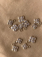 Load image into Gallery viewer, 14K Solid Yellow Gold Large Clover Charm/Pendant