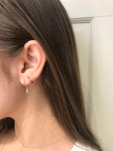 Load image into Gallery viewer, 14K Solid Yellow Gold Teardrop Charm Single Earring