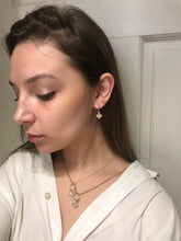 Load image into Gallery viewer, 14K Solid Yellow Gold Medium Clover Charm/Pendant