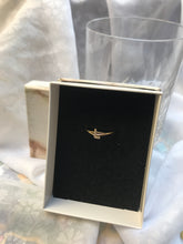 Load image into Gallery viewer, 14K Solid Gold Initial "L" Ring