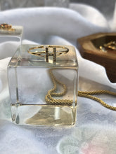 Load image into Gallery viewer, 14K Solid Gold Initial "H" Ring