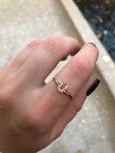 Load image into Gallery viewer, 14K Solid Gold Initial "U" Ring