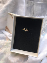 Load image into Gallery viewer, 14K Solid Gold Initial "N" Ring