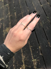 Load image into Gallery viewer, 14K Solid Gold Initial "N" Ring