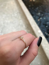 Load image into Gallery viewer, 14K Solid Gold Initial "I" Ring