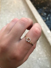 Load image into Gallery viewer, 14K Solid Gold Initial "Q" Ring