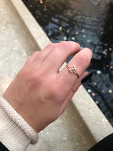 Load image into Gallery viewer, 14K Solid Gold Initial "Z" Ring