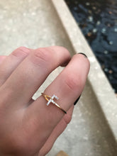 Load image into Gallery viewer, 14K Solid Gold Initial "F" Ring