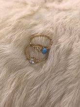 Load image into Gallery viewer, 14K Solid Yellow Gold Ring
