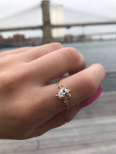 Load image into Gallery viewer, 14K Solid Yellow Gold Teardrop Ring

