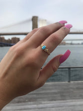 Load image into Gallery viewer, 14K Solid Yellow Gold Ring
