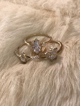 Load image into Gallery viewer, 14K Solid Yellow Gold Marquise Ring
